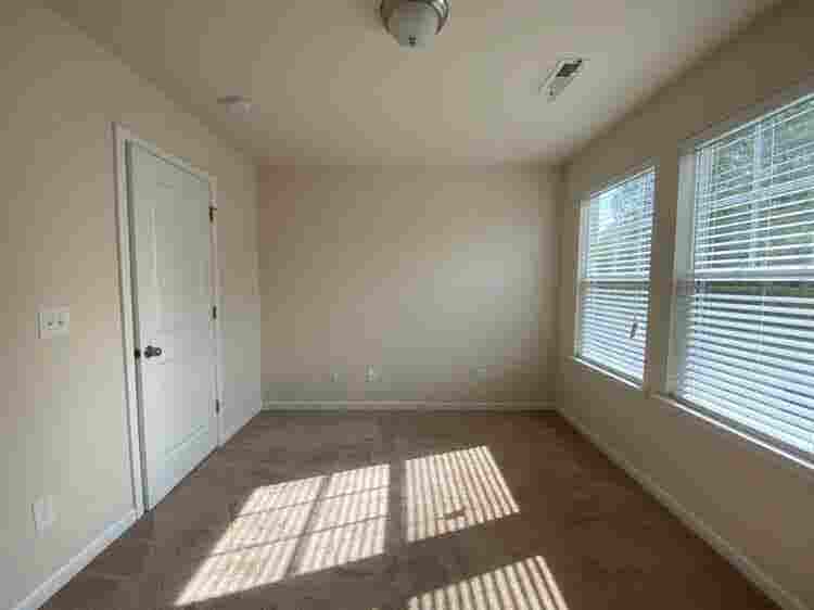 4 BR in Charlotte
