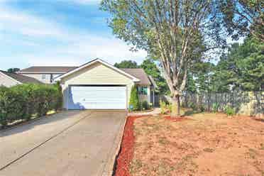 3 BR in Charlotte