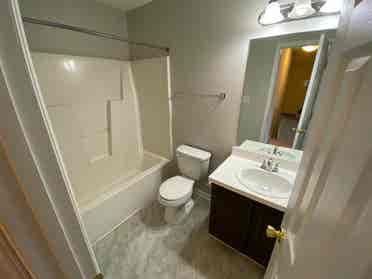 4 BR in Durham