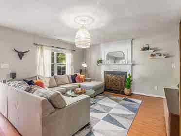 4 BR in Durham