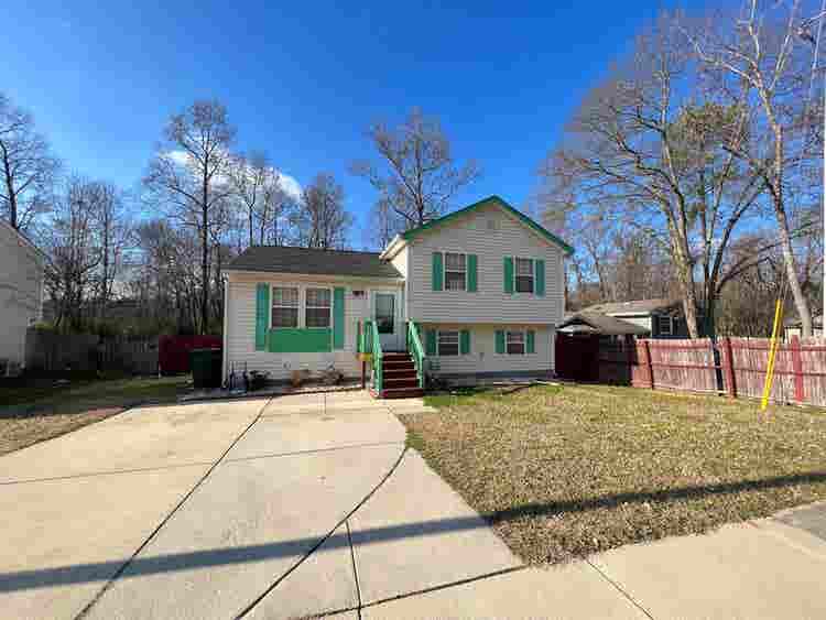 3 BR in Raleigh