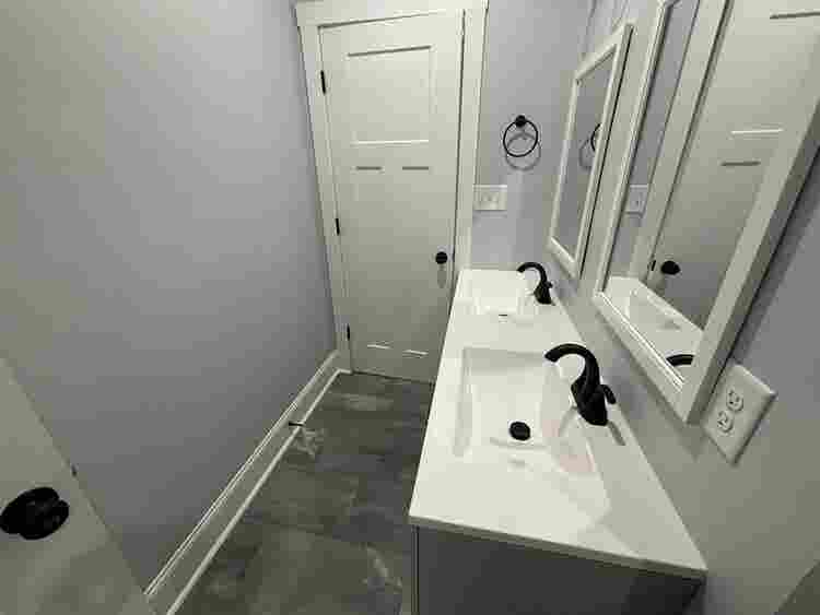 5 BR in Durham