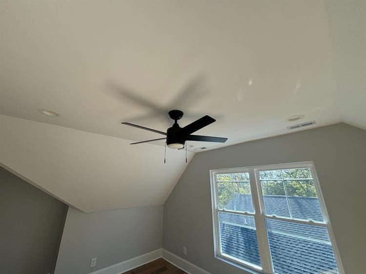 5 BR in Durham