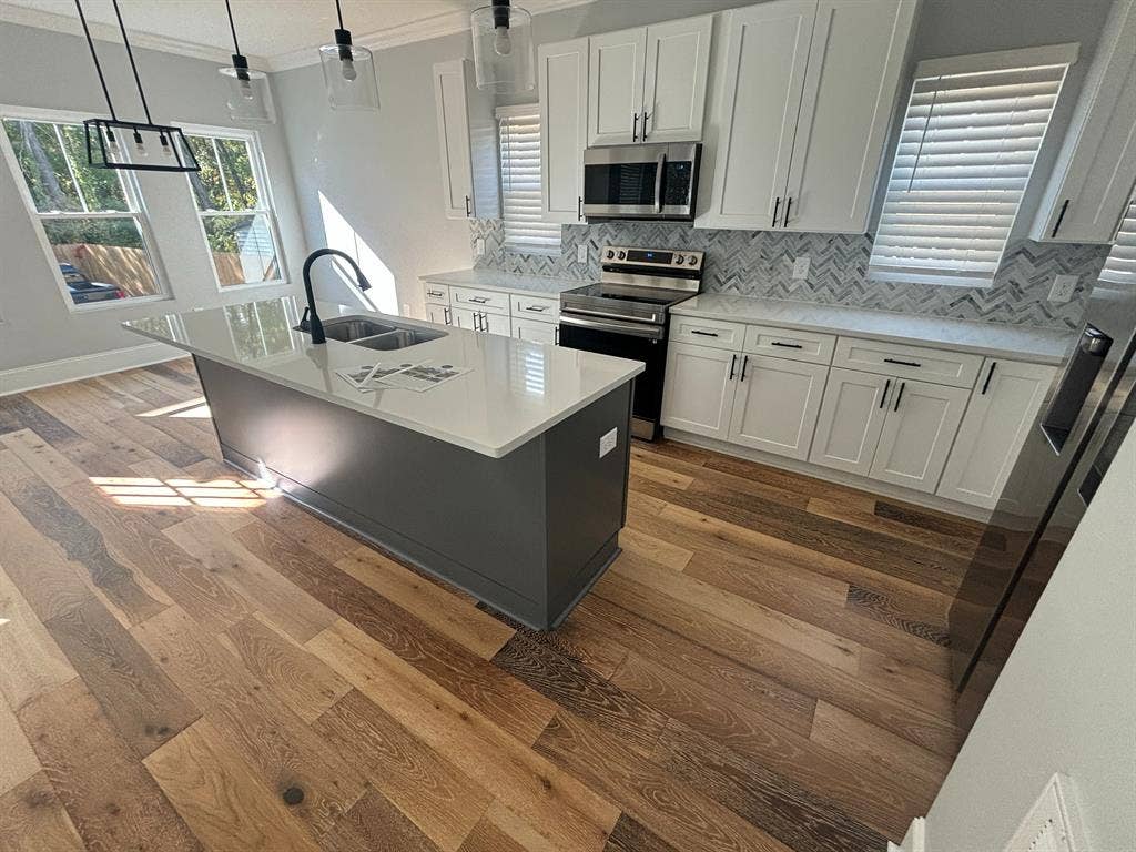5 BR in Durham