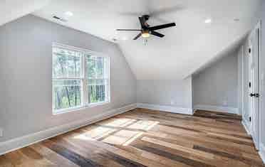 5 BR in Durham