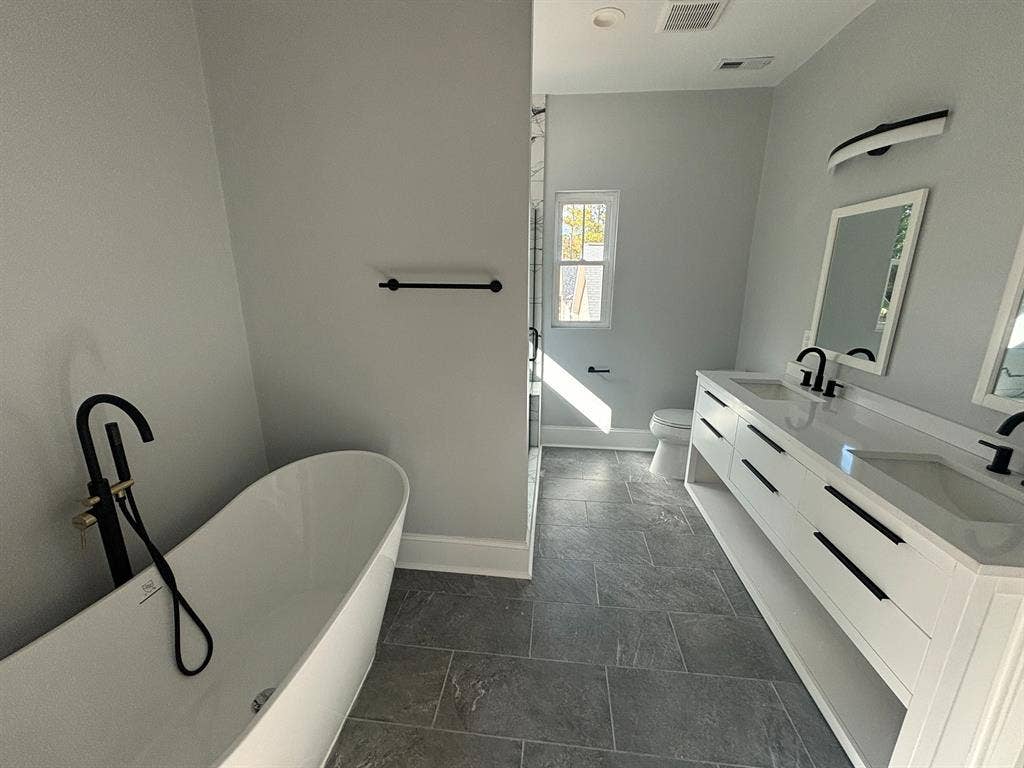 5 BR in Durham