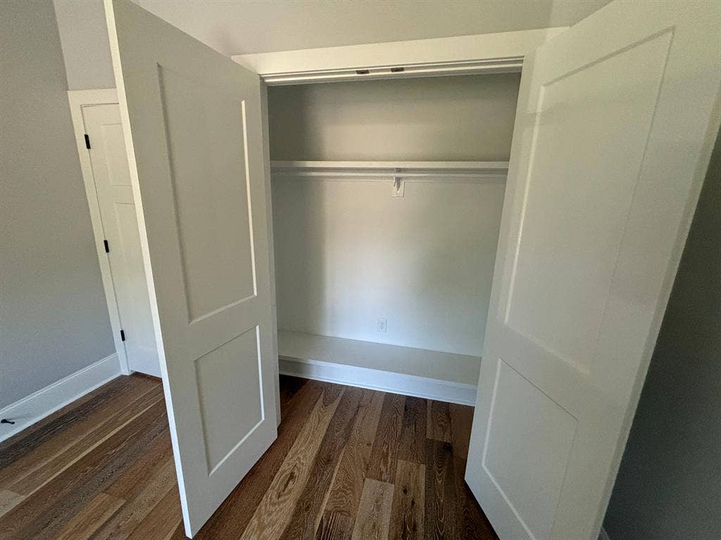 5 BR in Durham