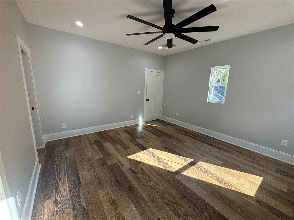 5 BR in Durham