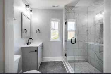 5 BR in Durham