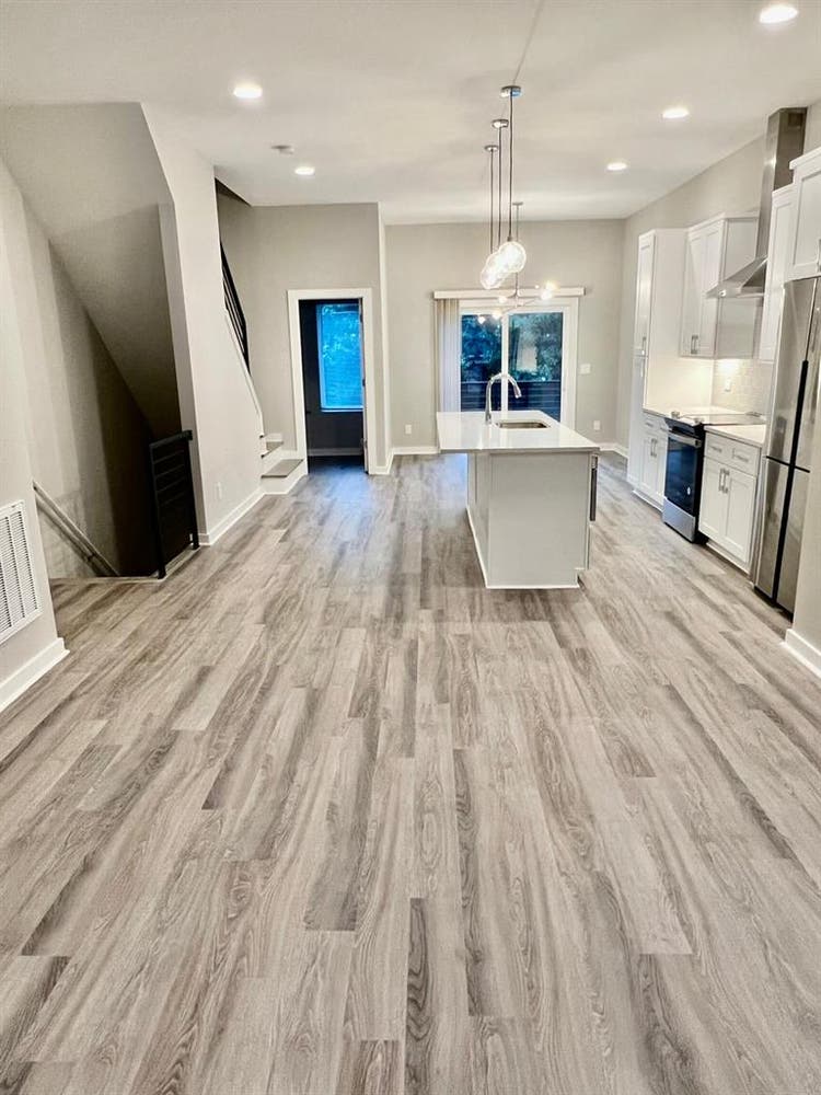 3 BR in Raleigh