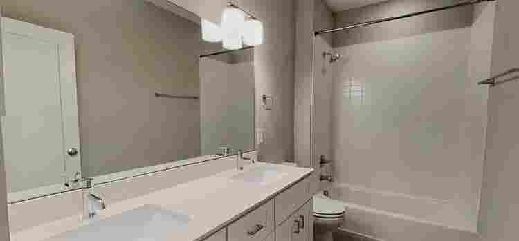 3 BR in Raleigh