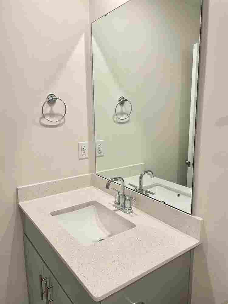 4 BR in Charlotte