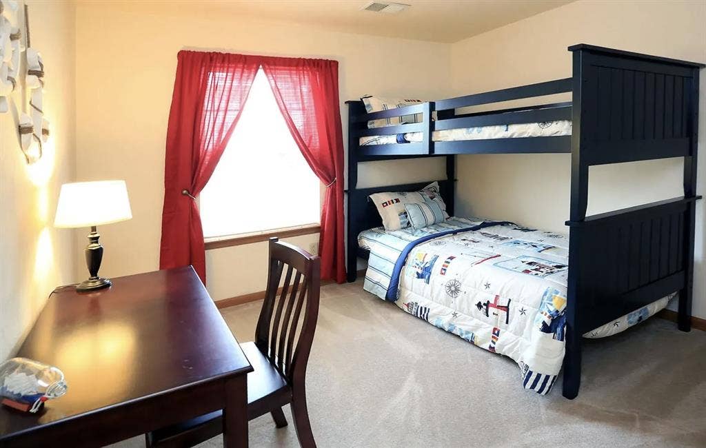 Seeking roommate- Chics Beach