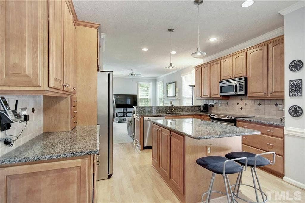 4 BR in Raleigh