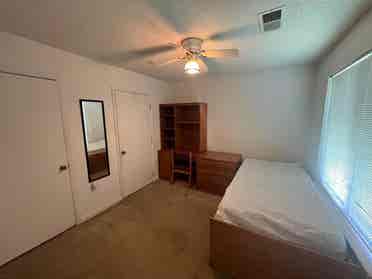 4 BR in Raleigh