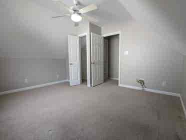 4 BR in Durham