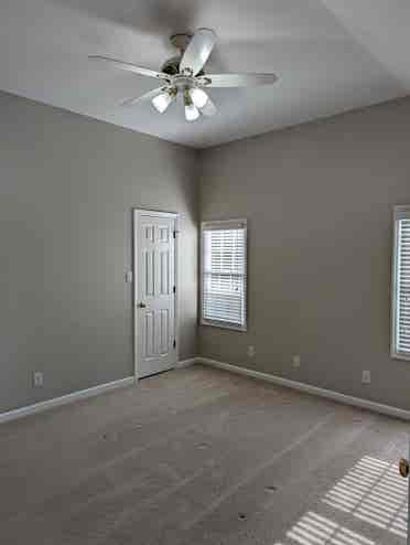 4 BR in Durham