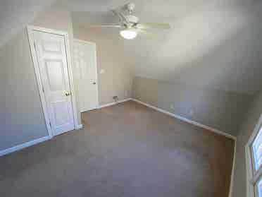 4 BR in Durham