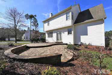 4 BR in Durham