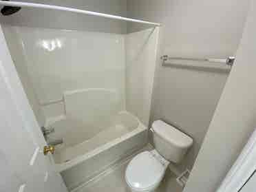 4 BR in Durham