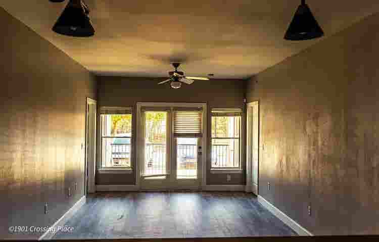 4 BR in Austin