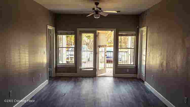 4 BR in Austin