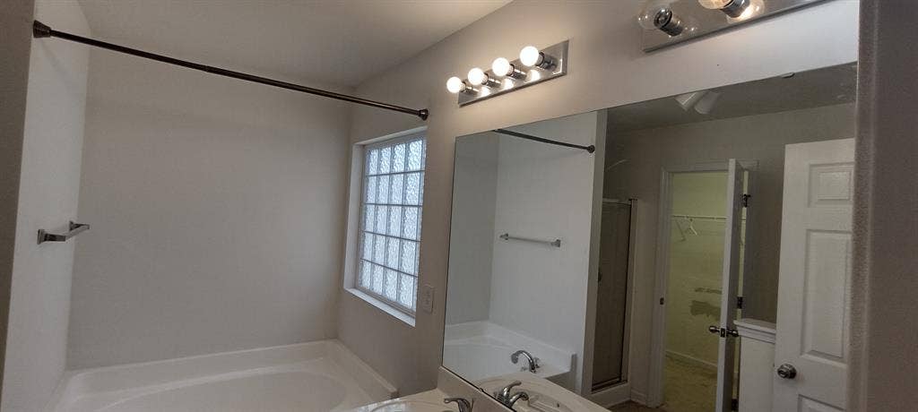 4 BR in Durham