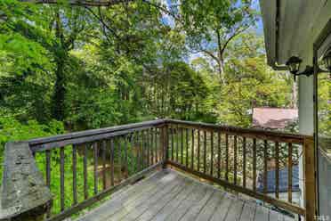 6 BR in Garner
