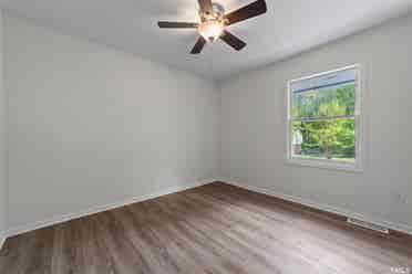 6 BR in Garner
