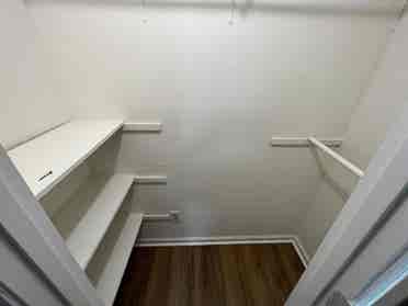 6 BR in Garner