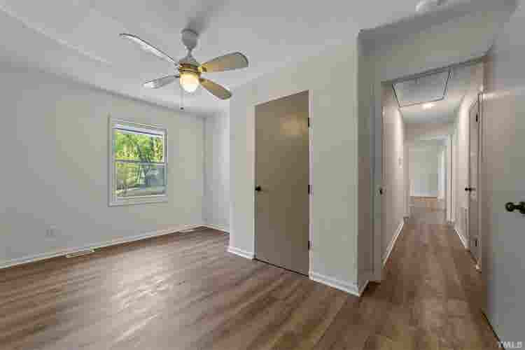6 BR in Garner
