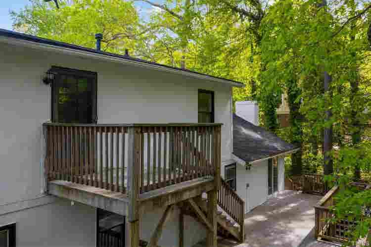 6 BR in Garner