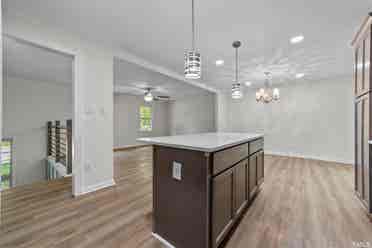 6 BR in Garner