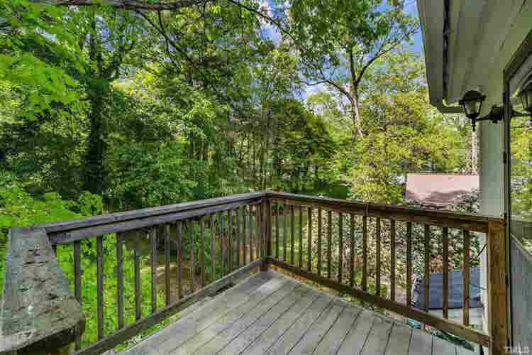 6 BR in Garner