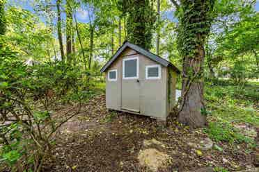 6 BR in Garner
