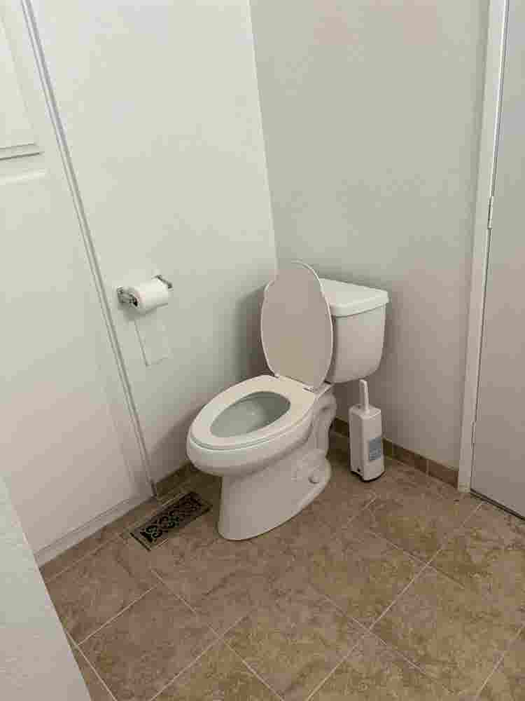 Master Bedroom for rent