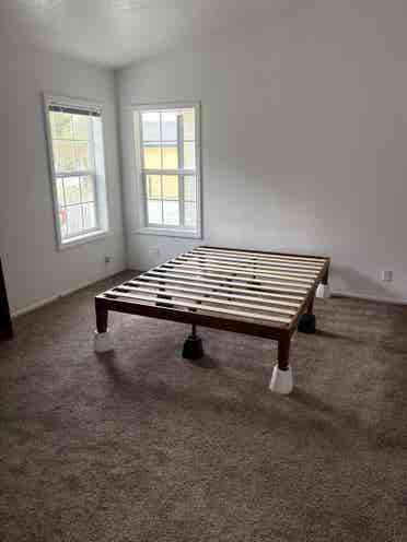 Master Bedroom for rent