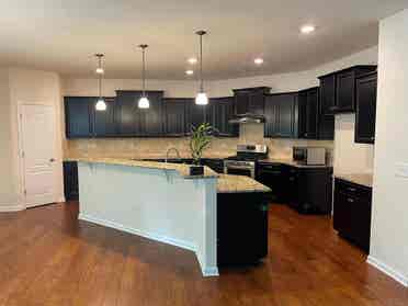 6 BR in Charlotte