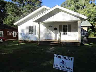 3 BR in Charlotte