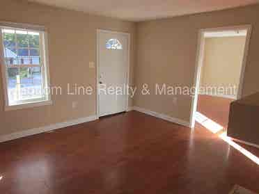 3 BR in Charlotte