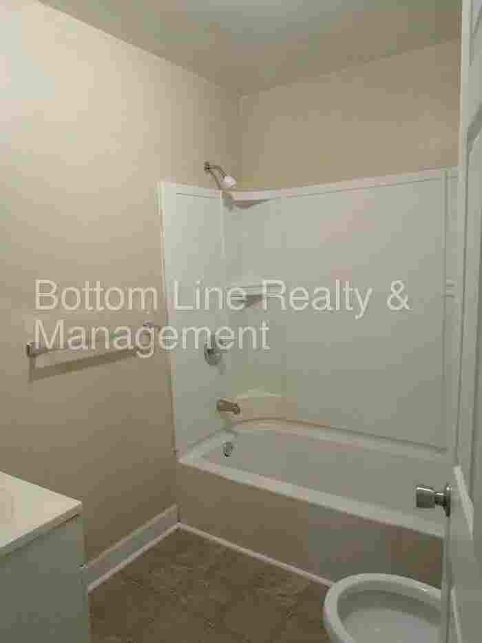 3 BR in Charlotte
