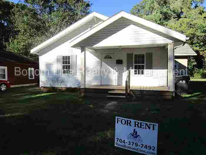3 BR in Charlotte