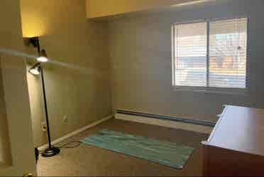 Room for Rent!!