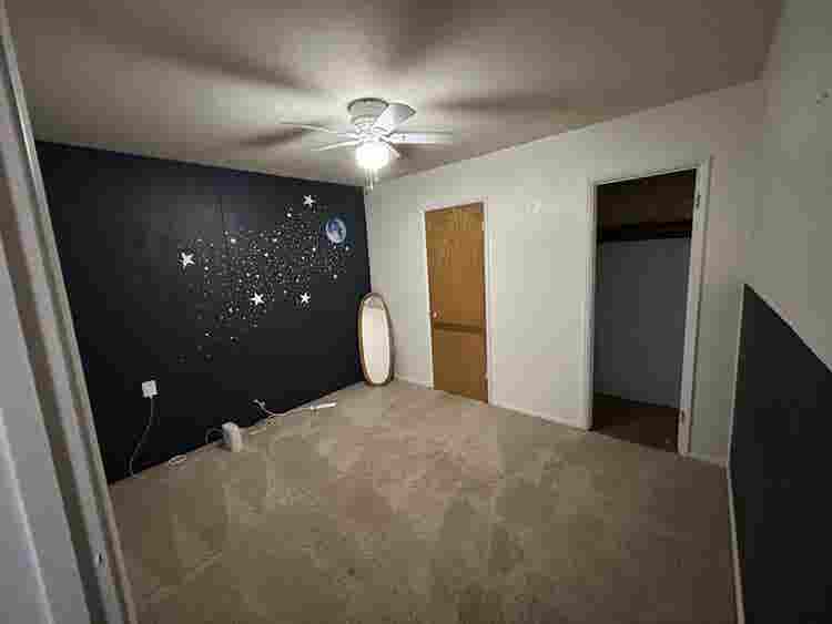 One room for rent in my house