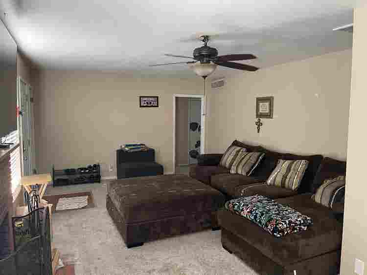 One room for rent in my house
