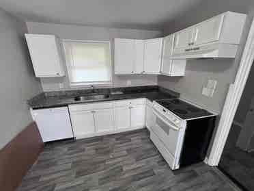 4 BR in Charlotte