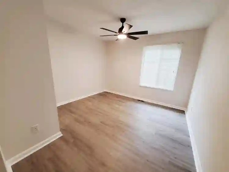 6 BR in Raleigh