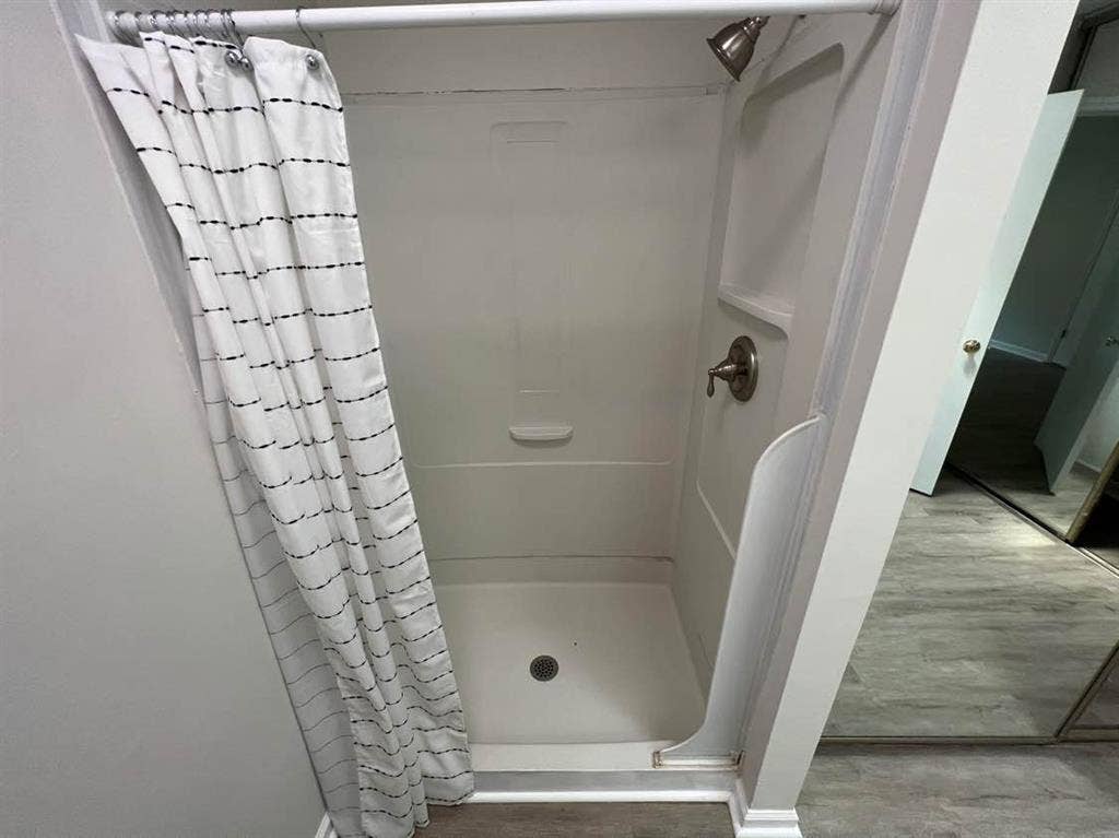 6 BR in Raleigh