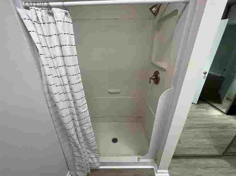 6 BR in Raleigh