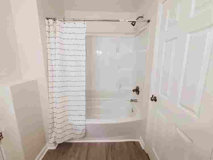 6 BR in Raleigh